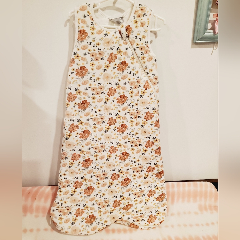Coccoli Floral Sleep Sack in White, Brown, Yellow